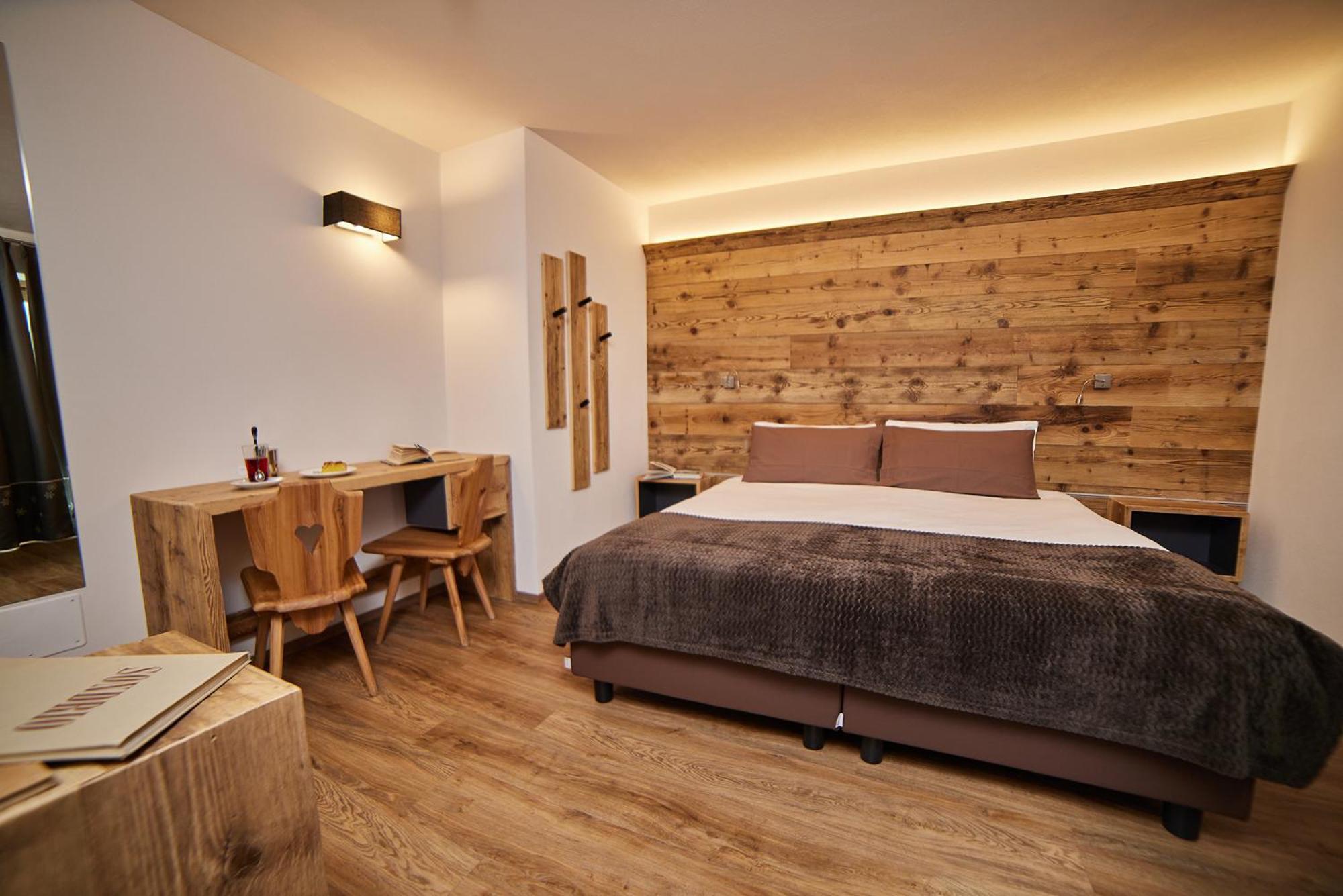 Hotel Vallechiara Бормио Экстерьер фото