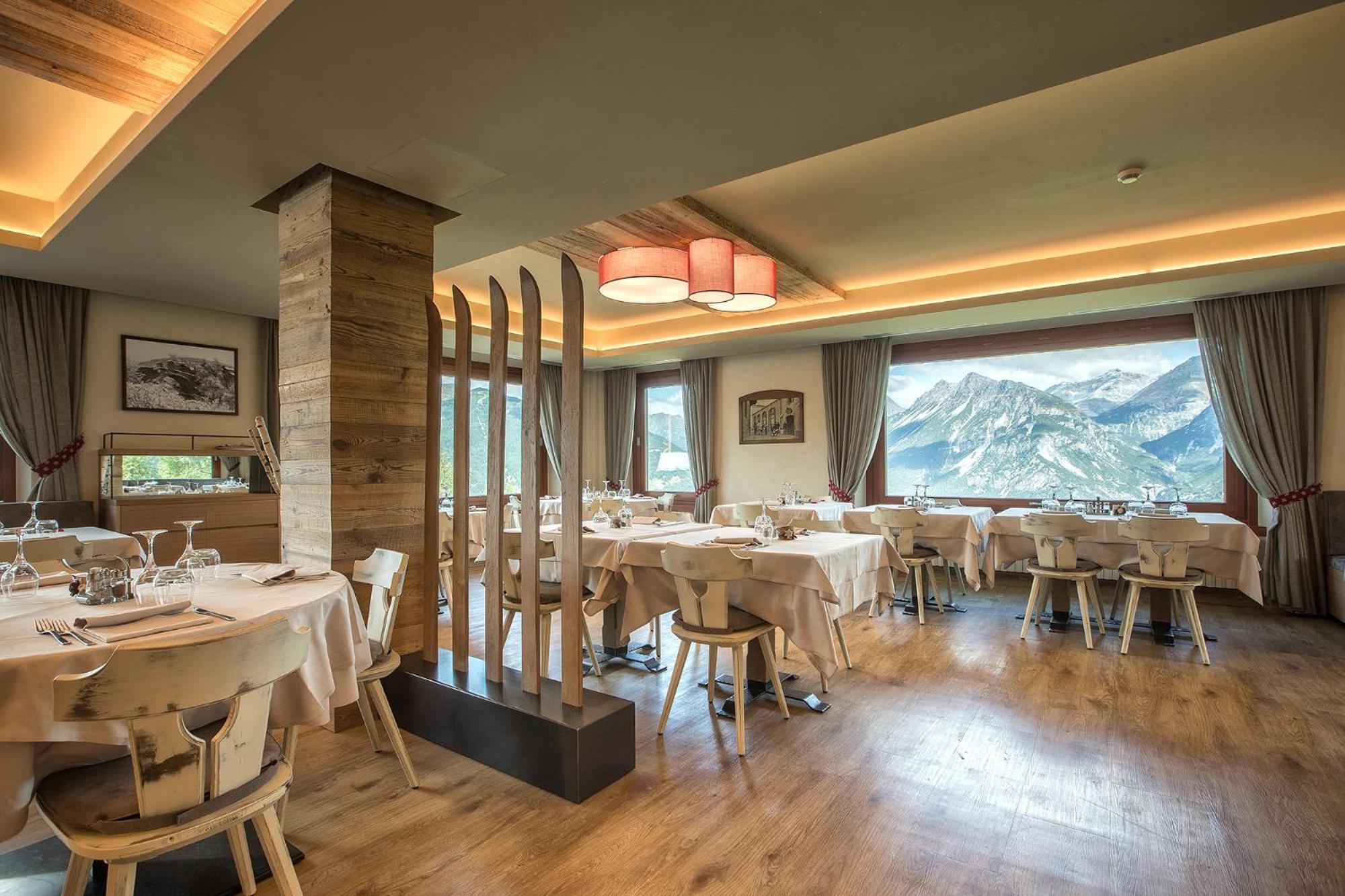 Hotel Vallechiara Бормио Экстерьер фото